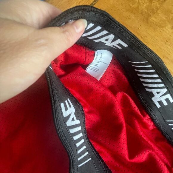 Sporty Short!  - Picture 4 of 12